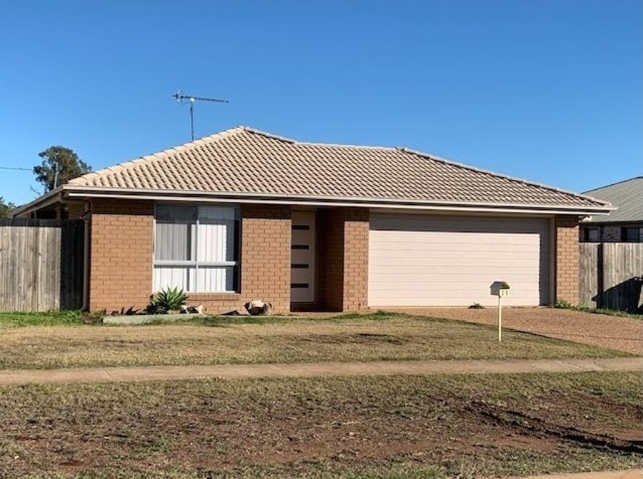 25 BERGHOFER DR, OAKEY QLD 4401, 0 rūma, 0 rūma horoi, House