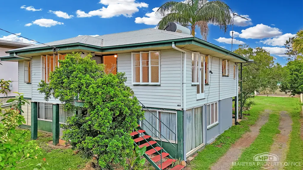 Mareeba 3房  VERSATILE FAMILY HOME OR PRIME INVESTMENT IN A SOUGHT-AFTER LOCATION
