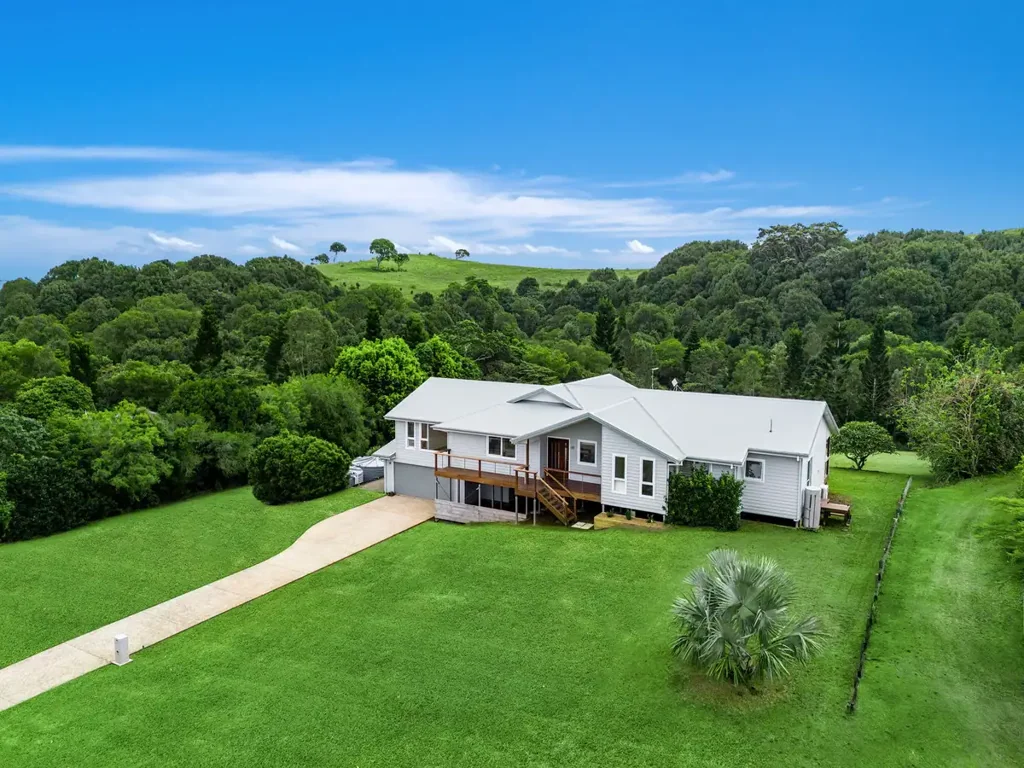 Eltham 5कमरा Country living with expansive views