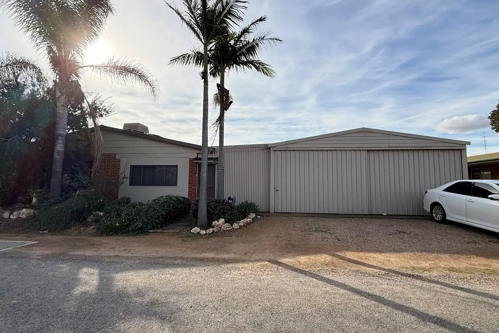 Fisherman Bay 3房  Coastal Comfort with Space to Entertain