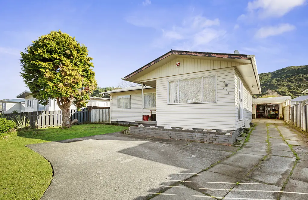 271 Wellington Road, Wainuiomata, Lower Hutt, Wellington