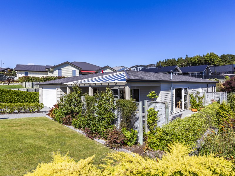 20 Coprosma Crescent, Waipahihi, Taupo, 3 chambres, 2 salles de bain