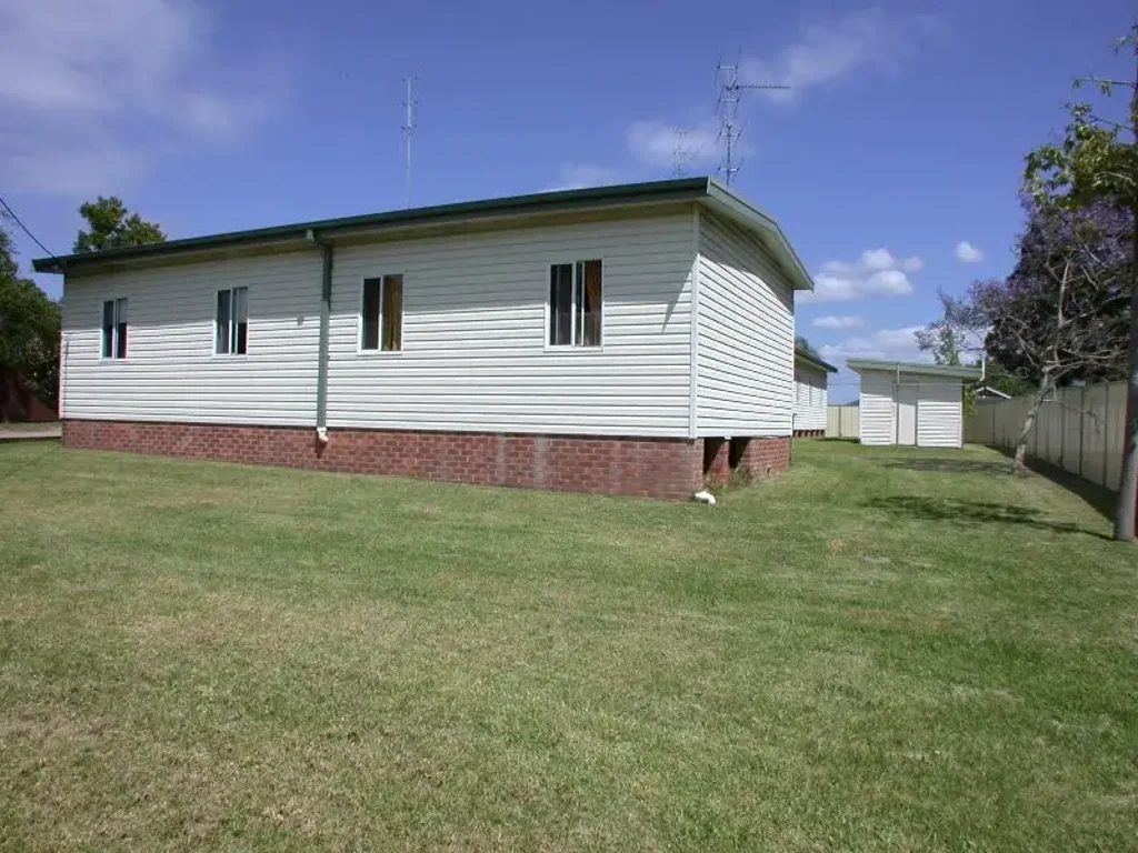 2 bedroom flat in a Great Location!