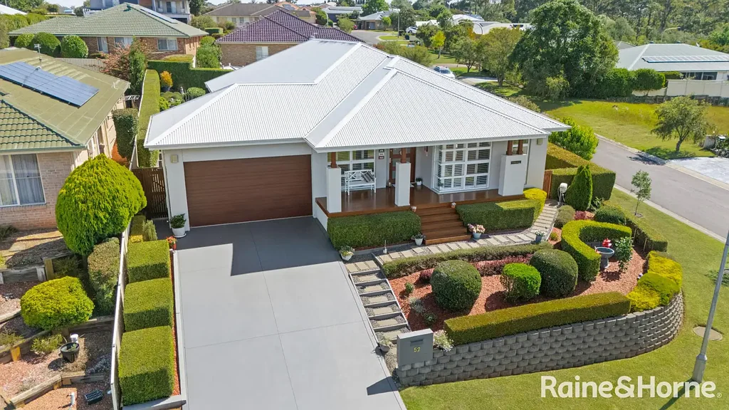 Mollymook Beach 4房  Elegant, Serene & Secluded Living, Close To Mollymook Beach