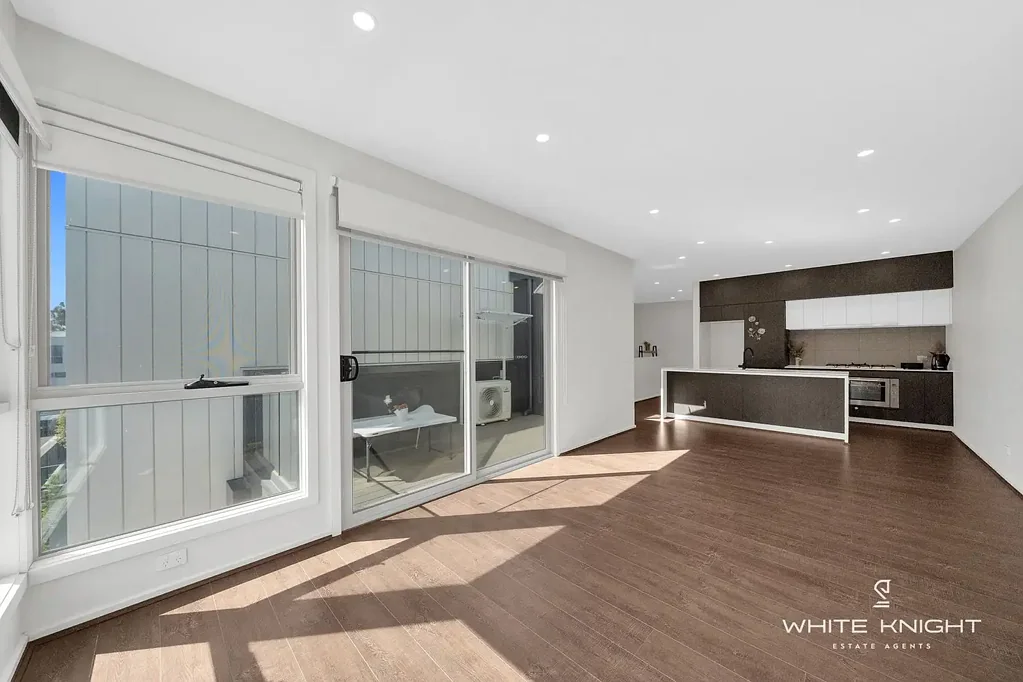 Point Cook 4 Slaapkamer Modern, Spacious 4‑Bedroom Town Residence — Point Cook