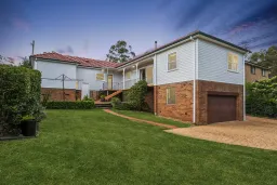 105 Pretoria Parade, Hornsby