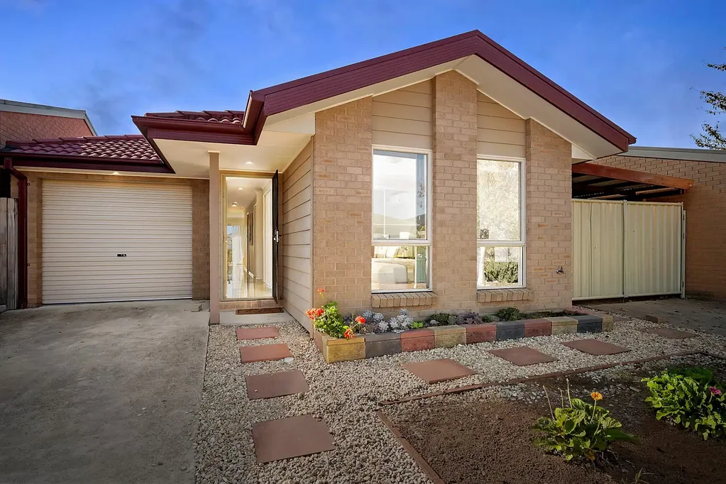 Macgregor 3 Bedroom Your Sunny Start in Macgregor Starts Here
