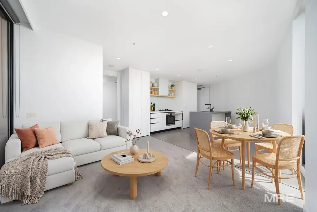 1613/677 La Trobe Street, Docklands, VIC 3008