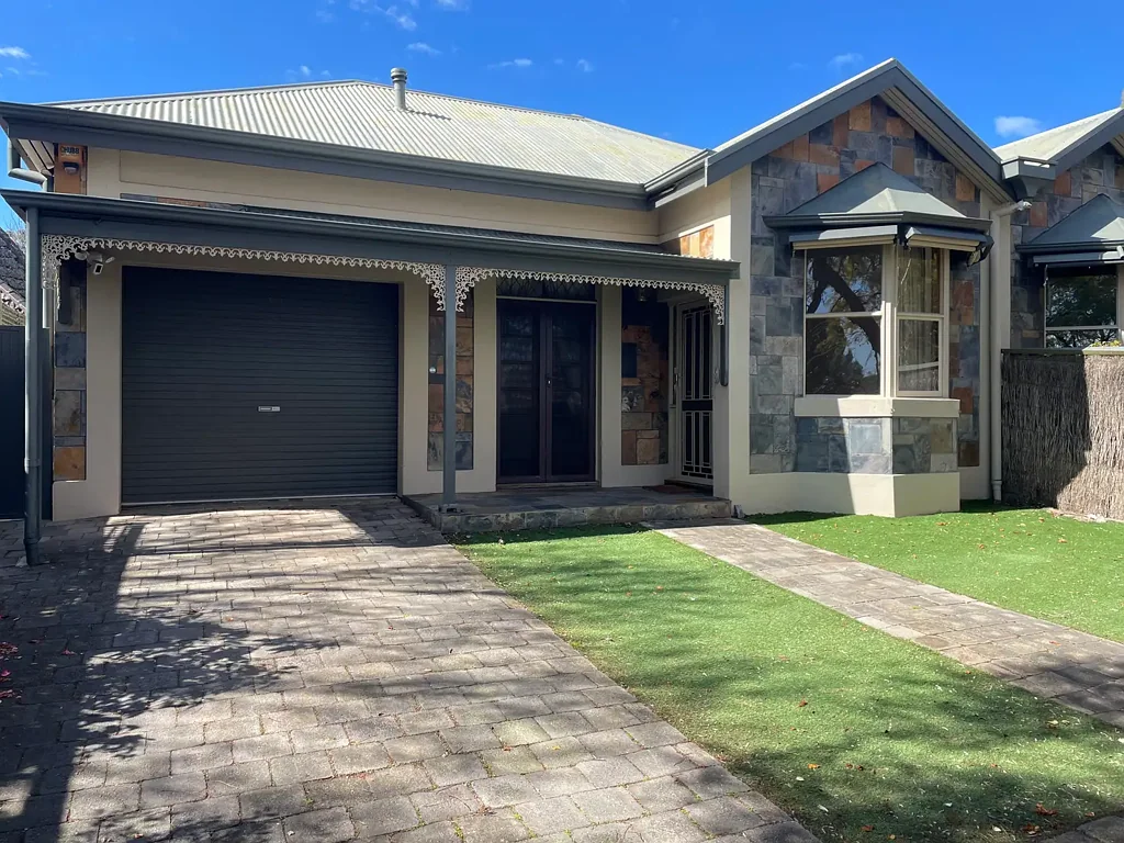 Spacious 3 Bedroom secure House in Glenunga