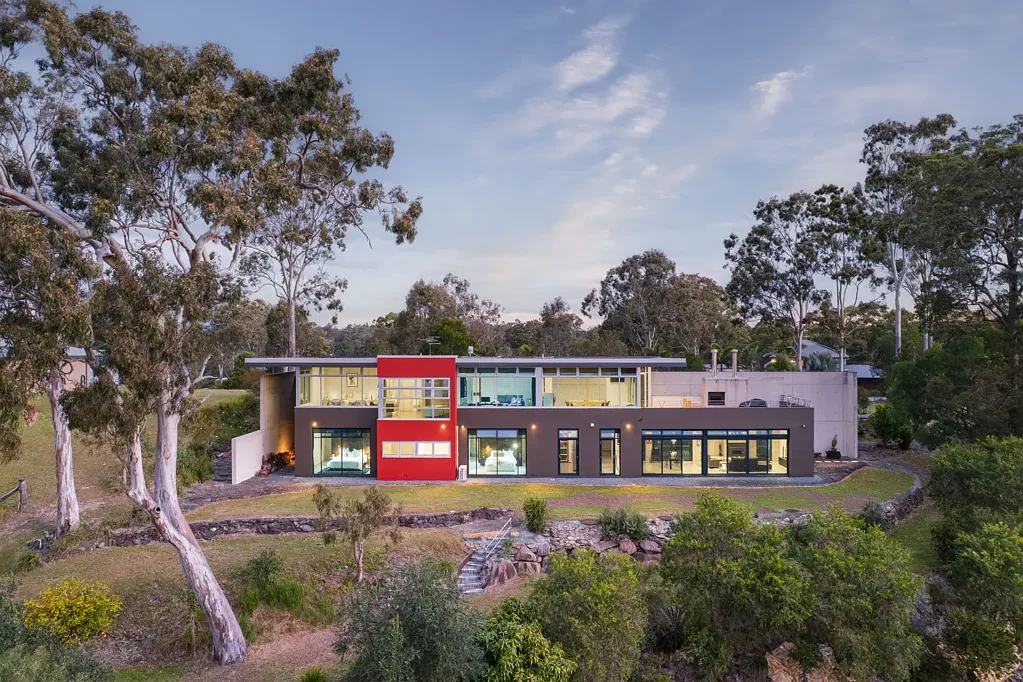 Ocean View 4Kwarto Architectural Masterpiece with Panoramic Glasshouse Mountain Views