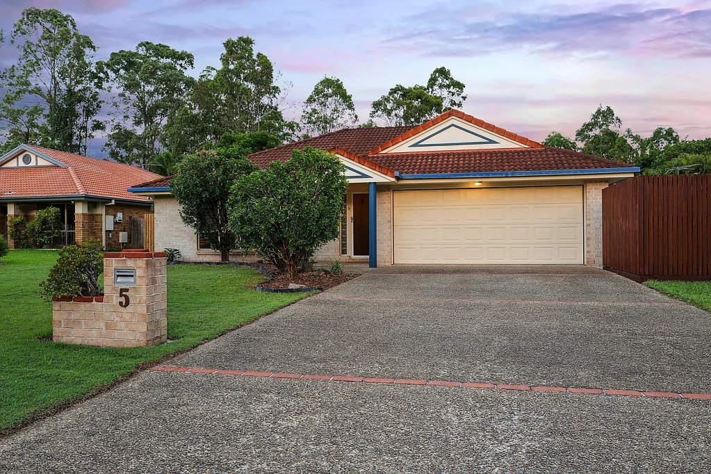 5 Kyeamba Close, Upper Kedron, QLD 4055