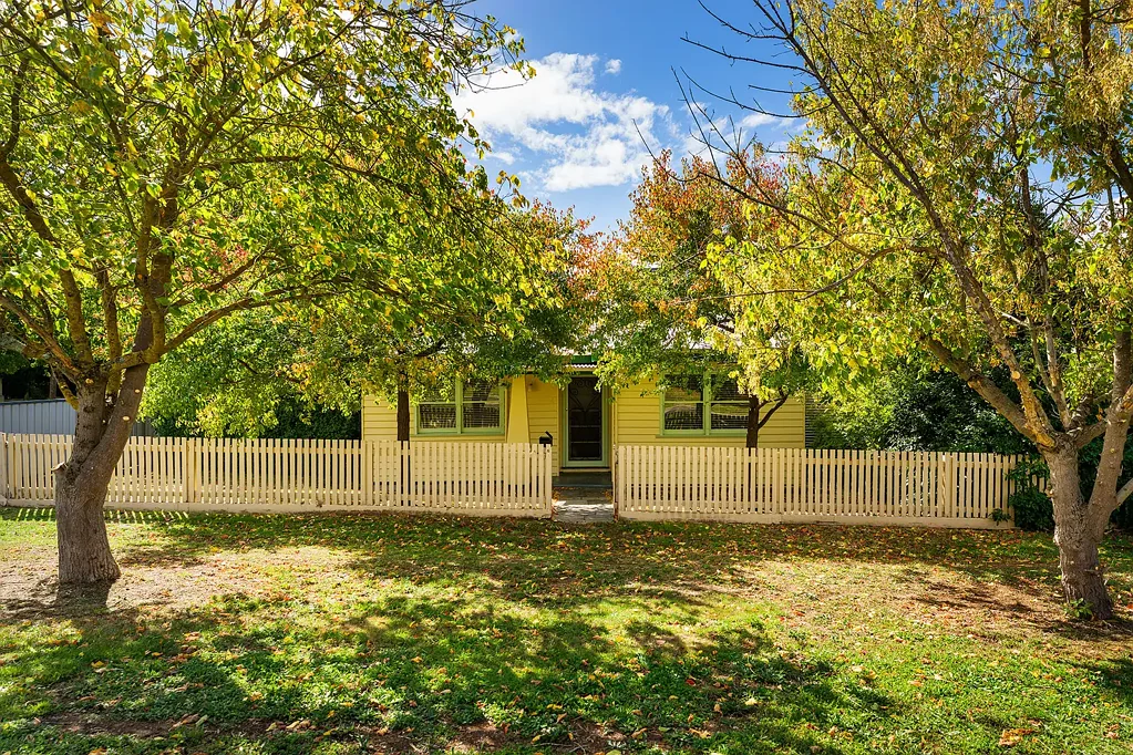 Castlemaine 3ห้องนอน Corner Position, Central Lifestyle