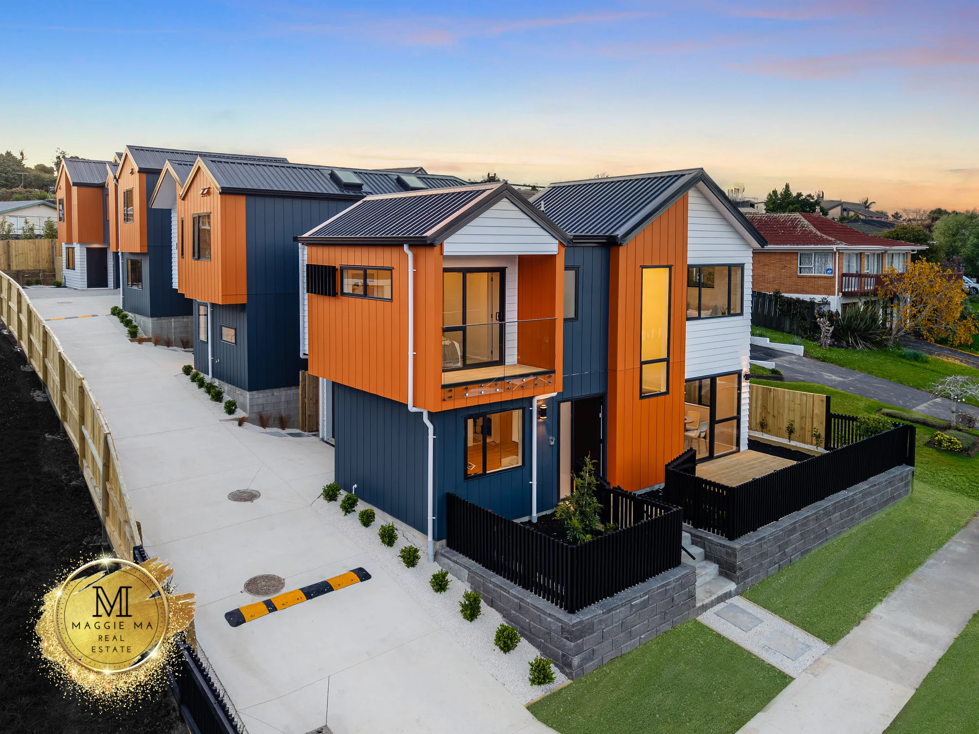 Pakuranga Heights 4બેડરૂમ Brand New Master Build Quality - Style & Substance