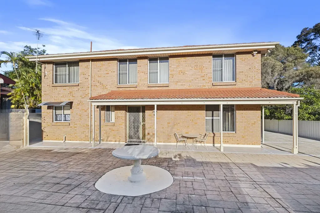 Toongabbie 5Zimmer Large Family Home In Fantastic Central Location