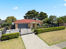 86 Etherton Drive, Weymouth