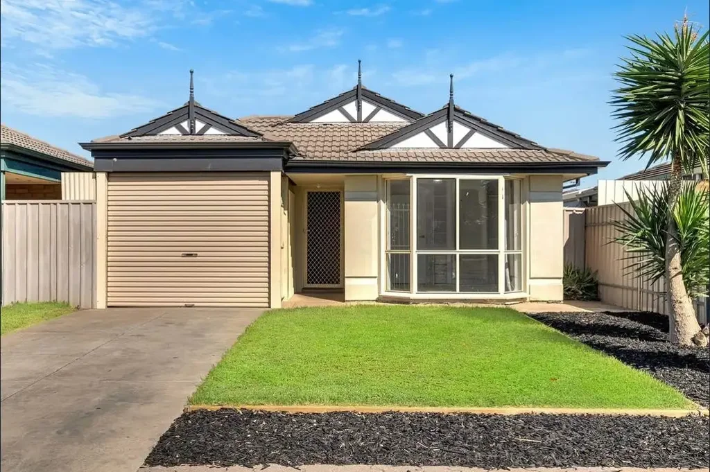 Well-Presented 3-Bedroom Home in a Quiet Location – Easy Living