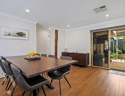 9C Swan Road, Attadale, WA 6156, 3 phòng ngủ, 1 phòng tắm, House