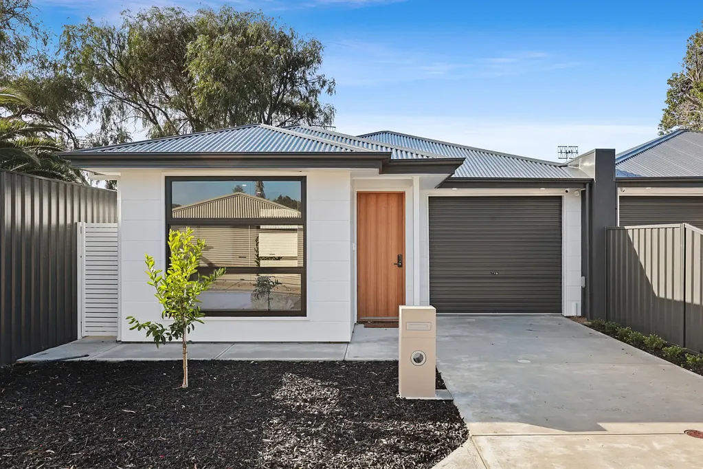 1B Little Burke Street, Victor Harbor, SA 5211