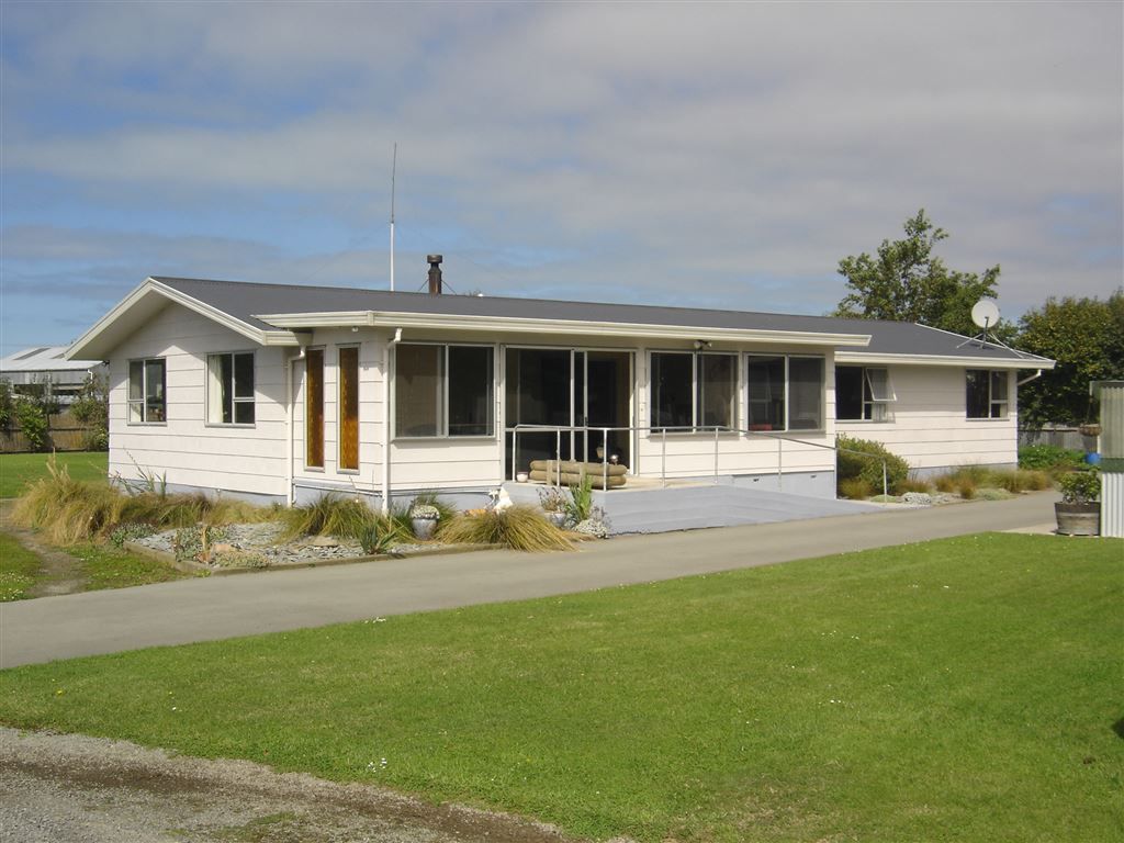 28 Meehan Place, Makikihi, Waimate, 4 habitaciones, 1 baños