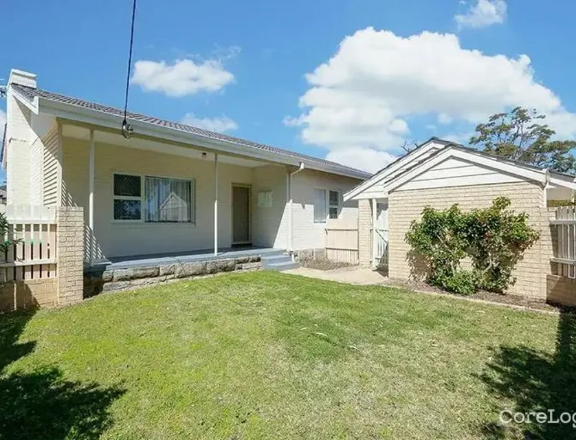 Unit 1/30 Carcoola St, Nollamara, WA 6061, 2 침실, 1 욕실, House