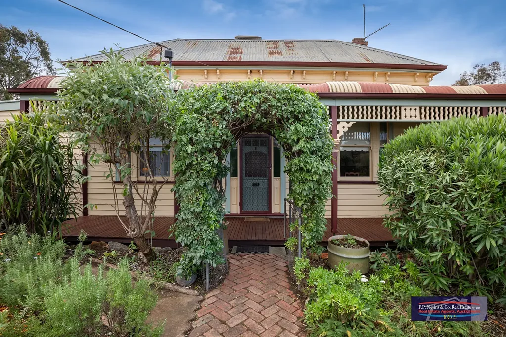 Korong Vale 3房  Charming Victorian style residence