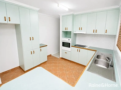 4 MARLOCK COURT, Kin Kora, QLD 4680, 4 slaapkamers, 1 badkamers, House