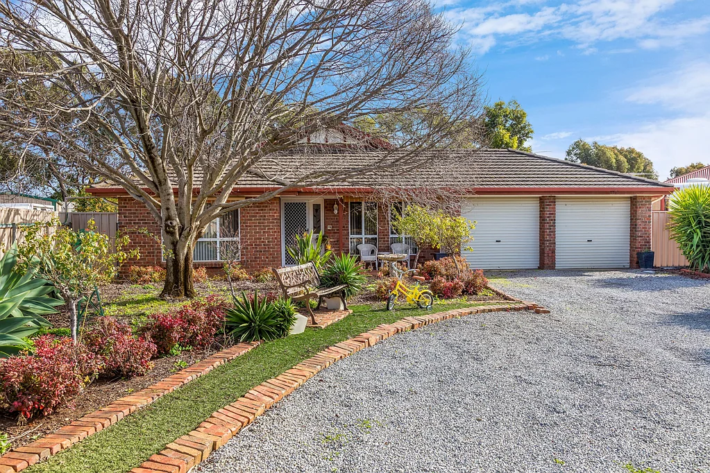 6 Andrews Court, Reid, SA 5118