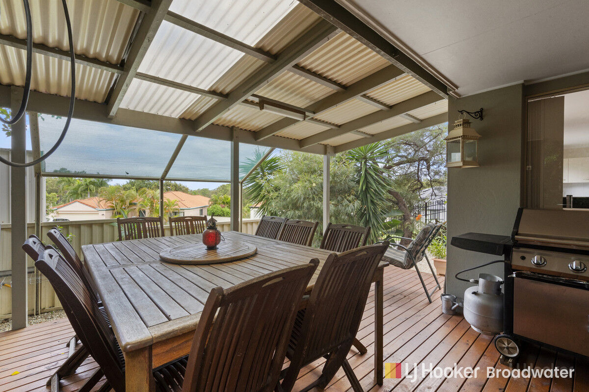 37 INGLES CCT, ARUNDEL QLD 4214, 0 Bedrooms, 0 Bathrooms, House