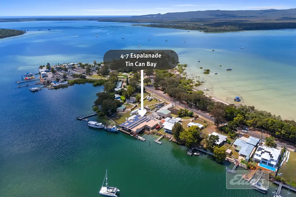 Tin Can Bay 3침실 WATERFRONT DEEPWATER OCEAN ACCESS DEVELOPMENT OPPORTUNITY!