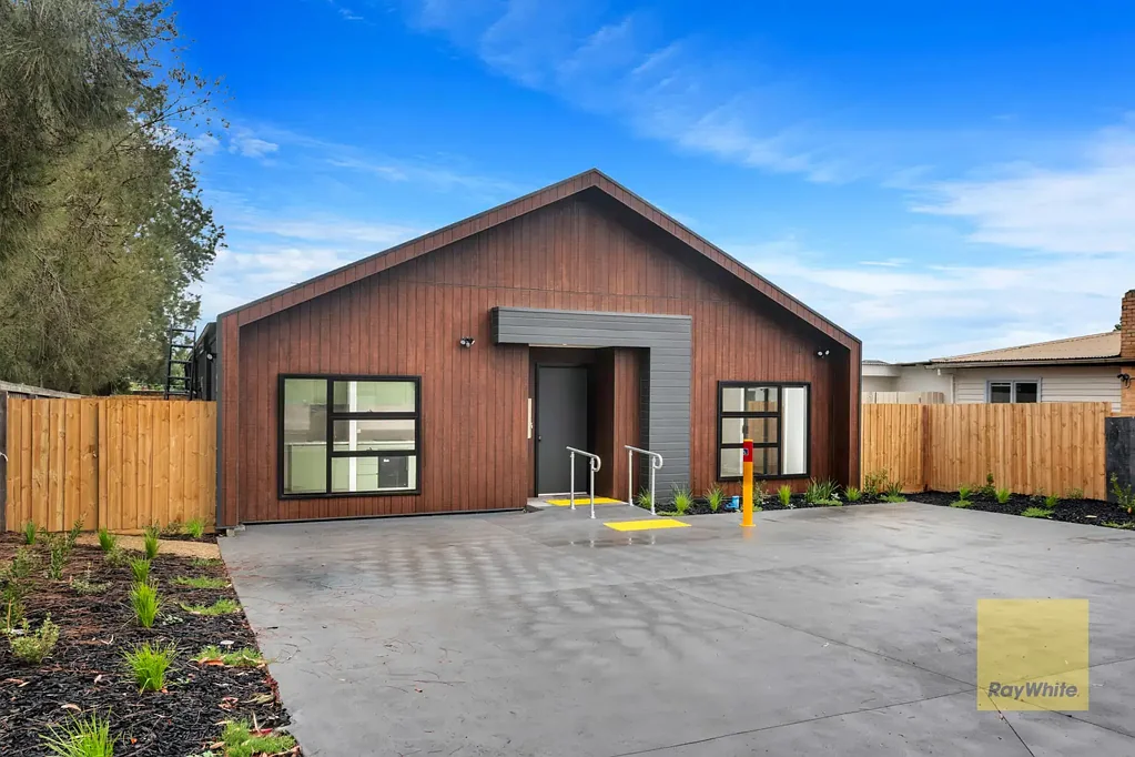 ONLY 1 REMAINING - Modern, Private & Fully Self-Contained Studios - All Utilities Included!