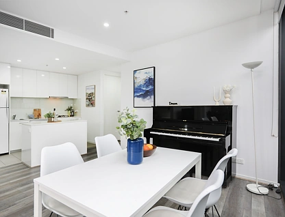 852/18 Mount Alexander Road, Travancore, North West Melbourne, 2 habitaciones, 1 baños, Apartment