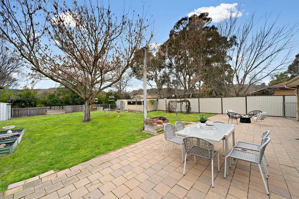 47 Lawrence Wackett Crescent, Theodore, ACT 2905