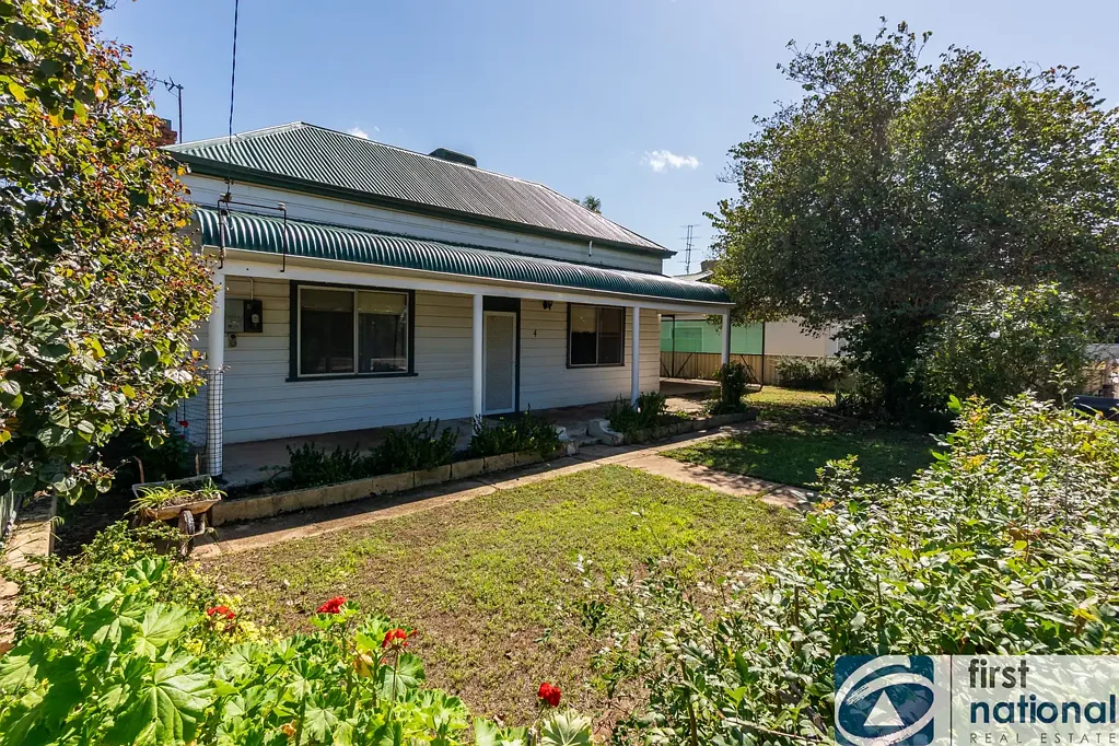 Northam 3 Bedroom 1950's Weatherboard - Sweet and Simple