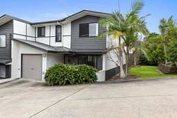 8/4-5 Shayduk Close, Gympie
