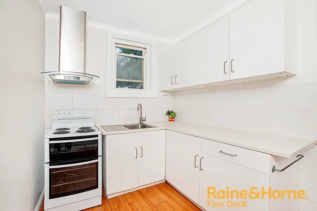 Tidy and Private 3 bedroom family home