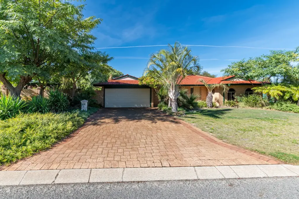 Joondalup 4ห้องนอน Magnificent Corner Oasis
