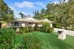5 Shipyard Circuit, Noosaville