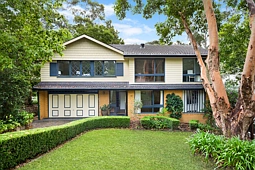 16 Alvona Avenue, St Ives