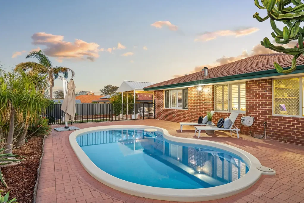 31 Geoff Russell Avenue, Kinross, WA 6028