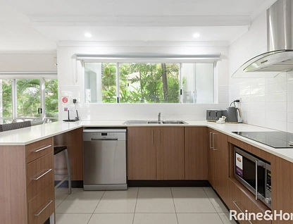 116/121-137 Port Douglas Road (REEF RESORT), Port Douglas, Cairns, 2部屋, 2バスルーム, Unit