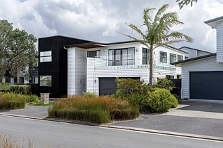 9 Caldera Drive, Long Bay, North Shore City