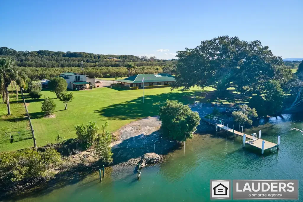 Mitchells Island 7Zimmer Exceptional Waterfront Estate with Dual Occupancy Potential