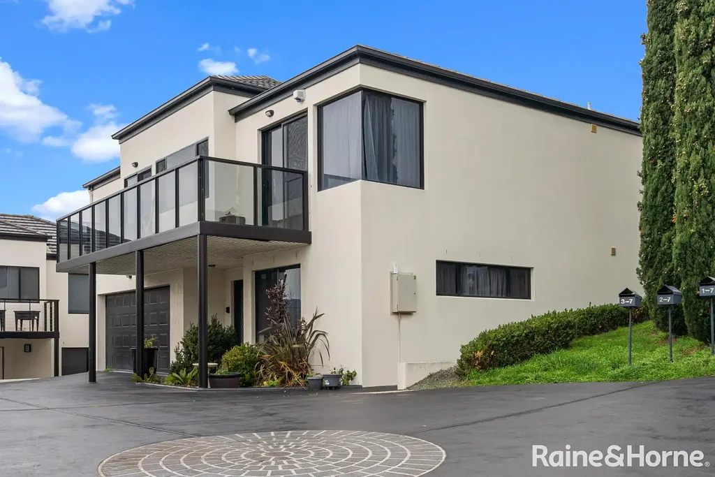 3/7 Paige Court, Warrane, TAS 7018