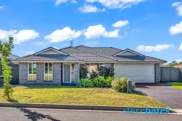 4 KEYSTONE WAY, Raymond Terrace