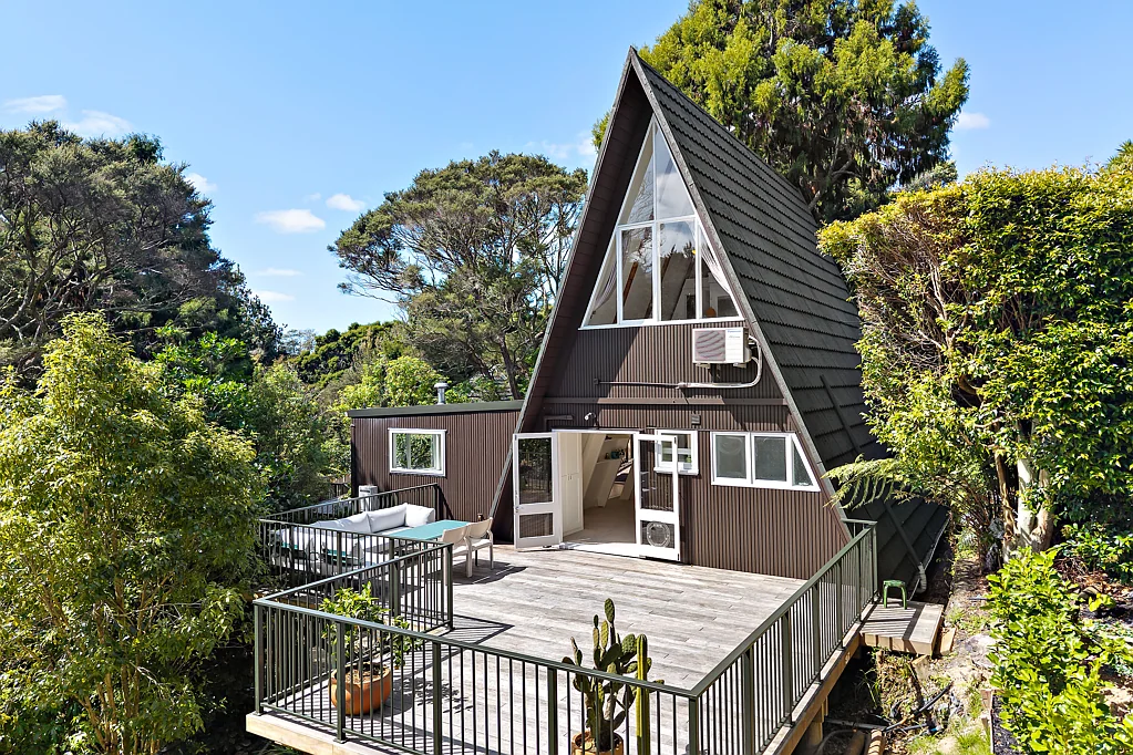 4 Glenbush Place, Birkenhead, North Shore City, Auckland