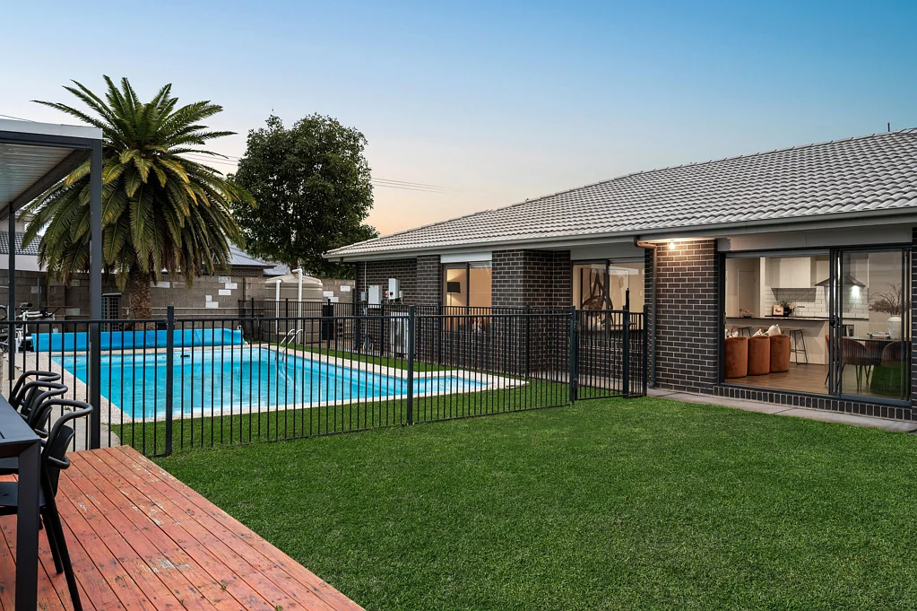 Seaton 3Zimmer Modern Family Living with Poolside Entertaining