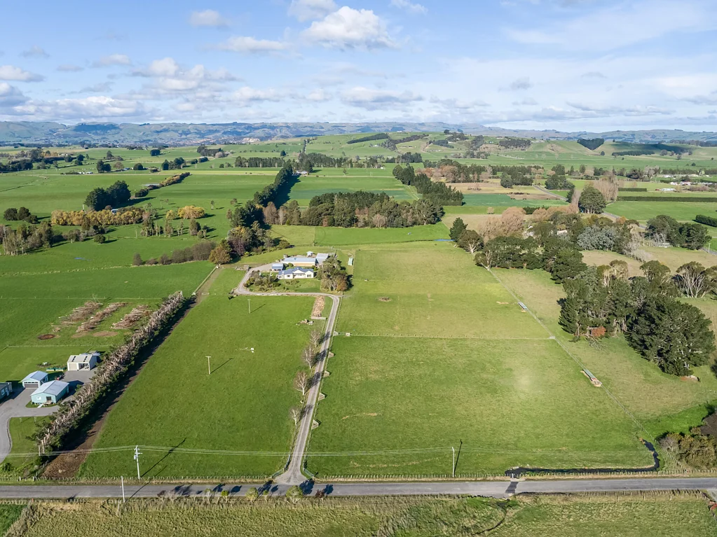 Carterton 4Moenga Lifestyle living with rural productivity