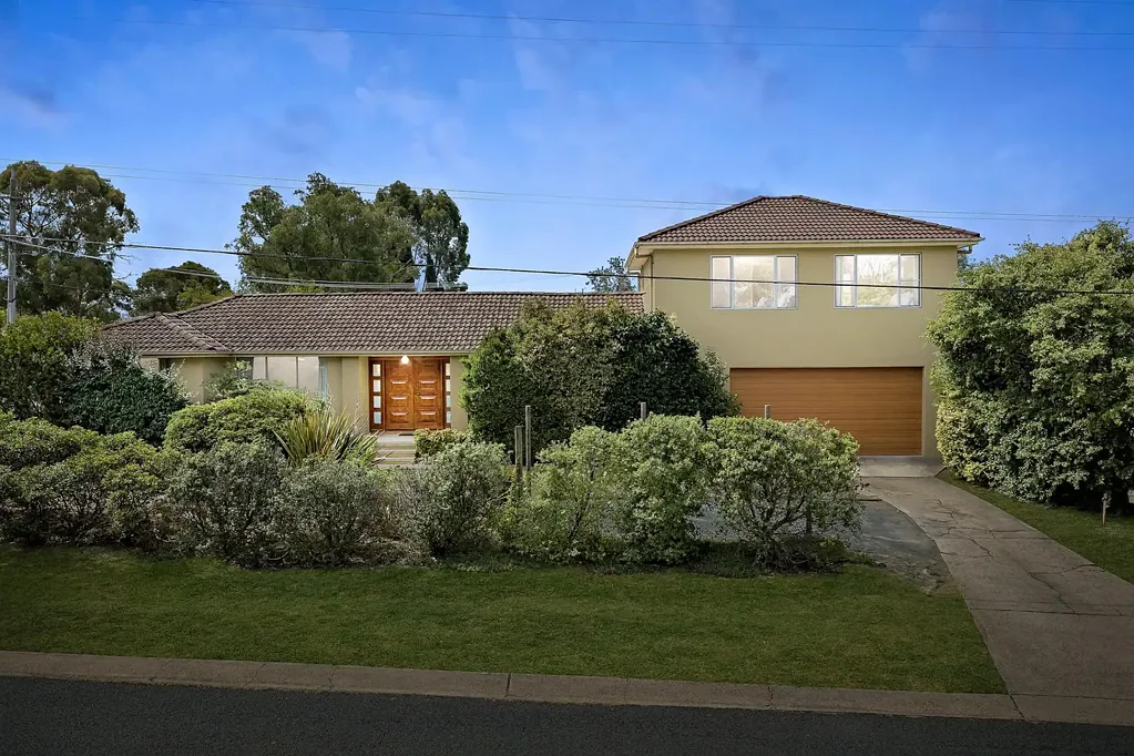 326 Southern Cross Drive, Macgregor, ACT 2615
