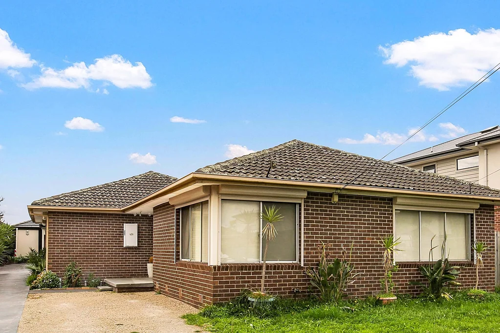 1/2 Burton Street, Lalor, VIC 3075