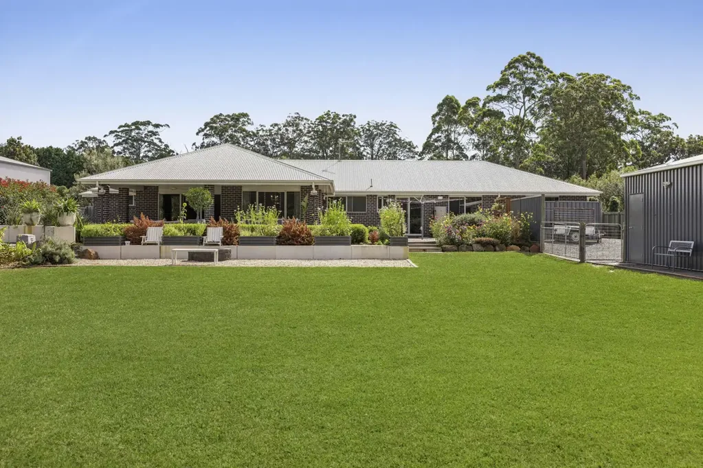 12 Diosma Drive, Highfields, QLD 4352